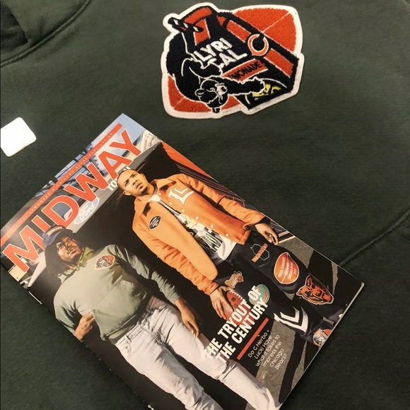 Lyrical Lemonade X Chicago Bears Hoodie LE Rare - Picture 4 of 6